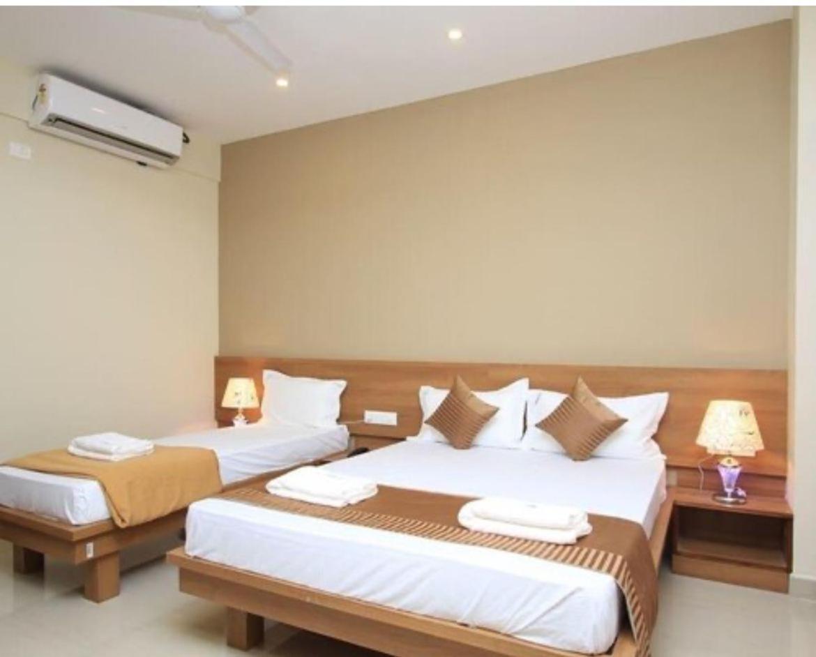 Samasth Rooms And Suits Maiçor Exterior foto