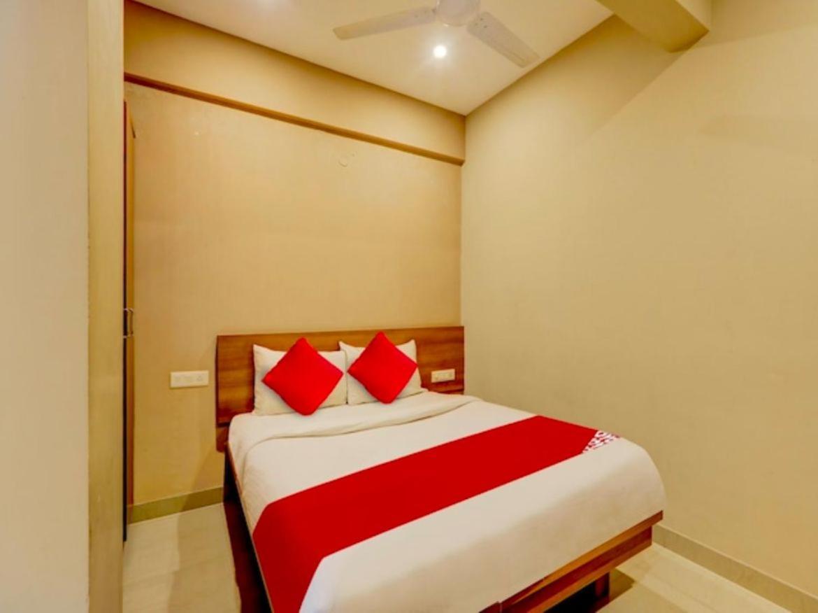 Samasth Rooms And Suits Maiçor Exterior foto